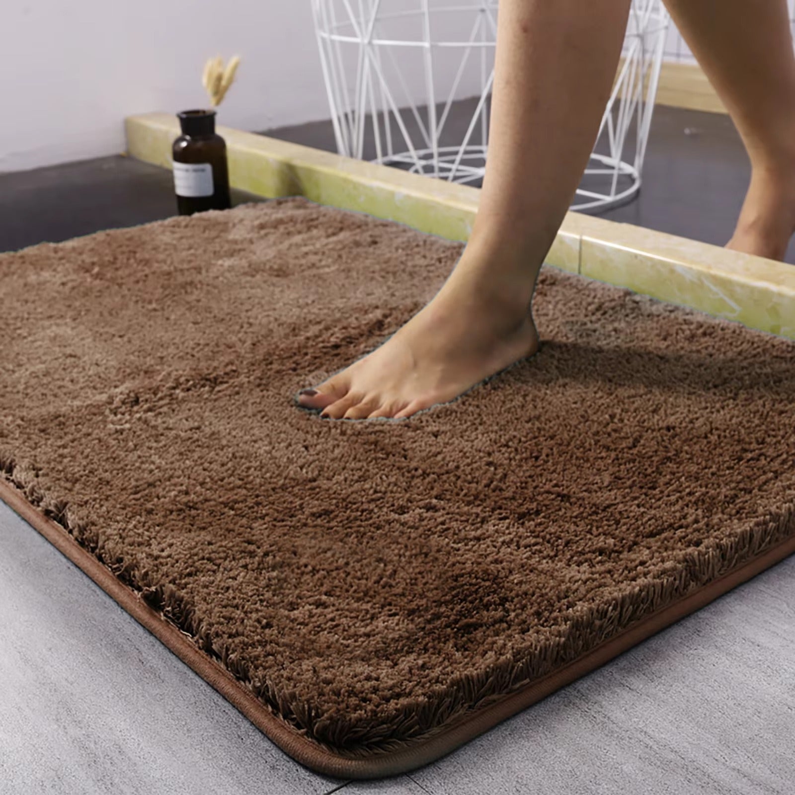 Super Absorbent Non-slip Bathroom Mat brown